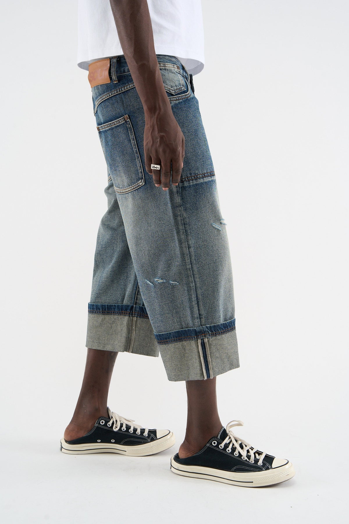 Capri Blue Pants