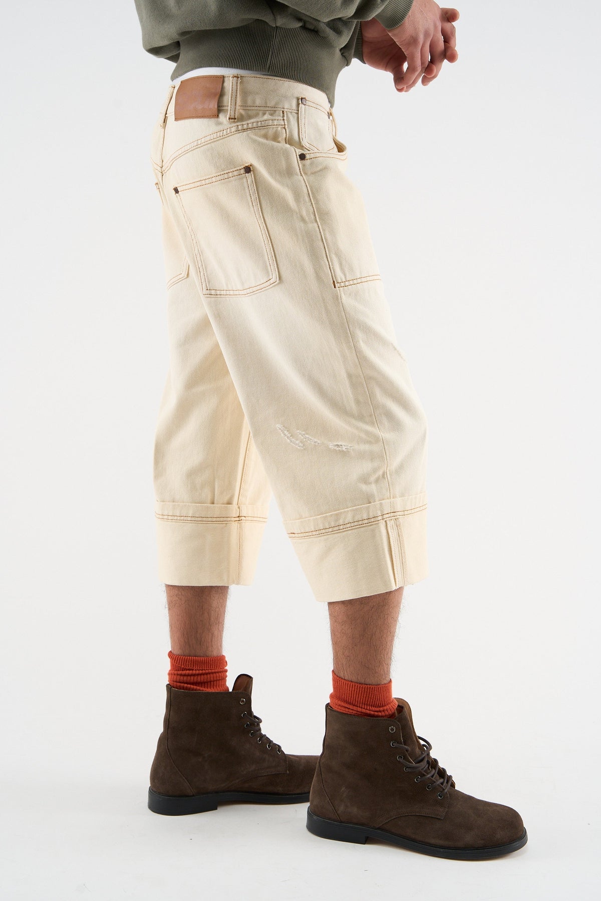 Capri Ecru Pants