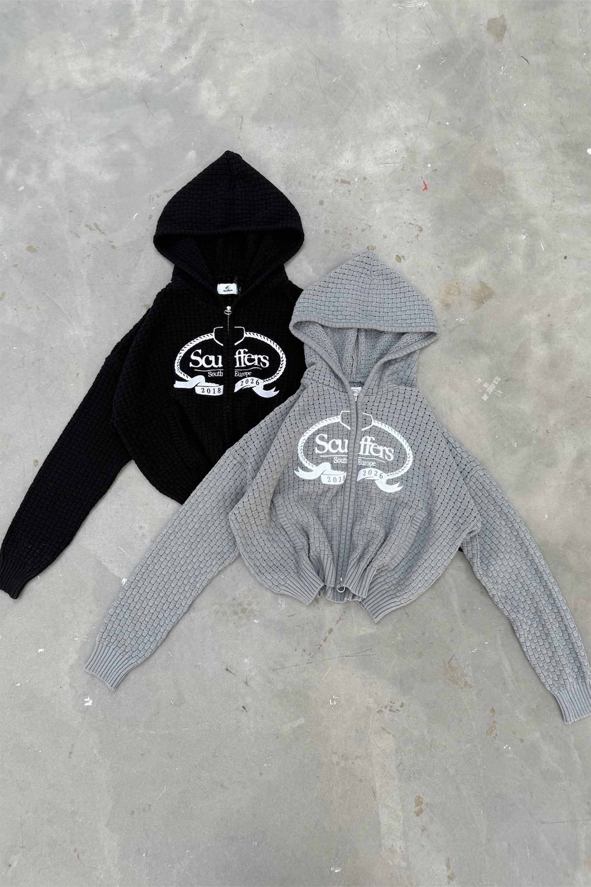 South Europe Light Grey Knit Zipper